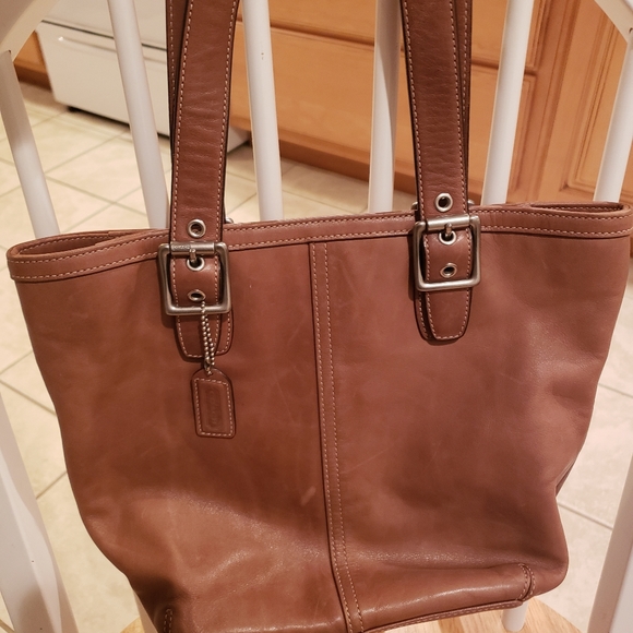 Vintage coach bag - Picture 2 of 4